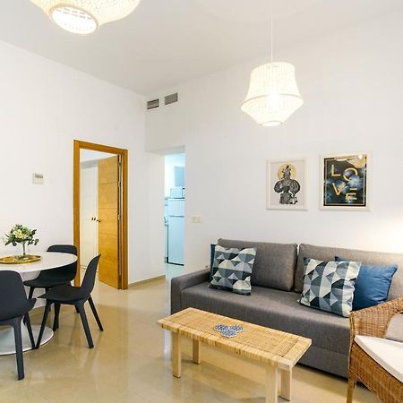 סביליה Apartamentos Diaber San Leandro מראה חיצוני תמונה