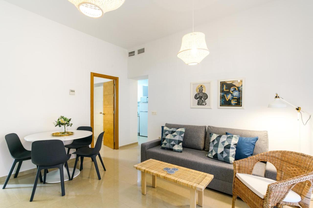 סביליה Apartamentos Diaber San Leandro מראה חיצוני תמונה